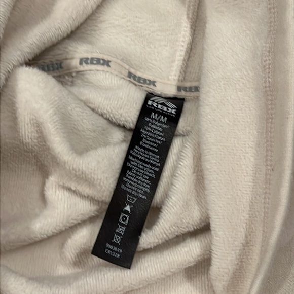 RBX creamy white soft cowl neck hoodie - Picture 3 of 4